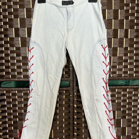 Women’s Light Blue Low Rise Jeans With Split Hem Leg Size 2/3 - Picture 1 of 10